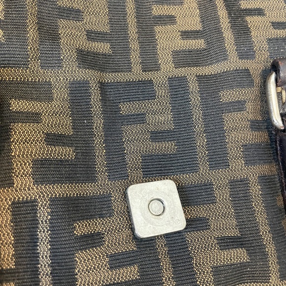 Fendi Selleria handbag in brown monogram canvas and brown grained leather - Picture 6 of 13